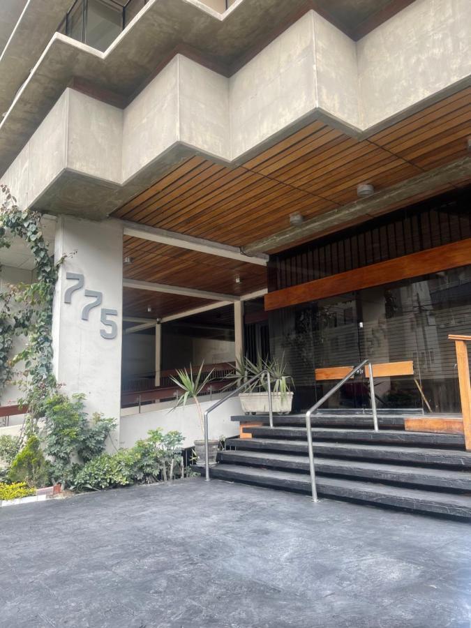 Departamento De Estreno Centro De Mirafores Lima Kültér fotó